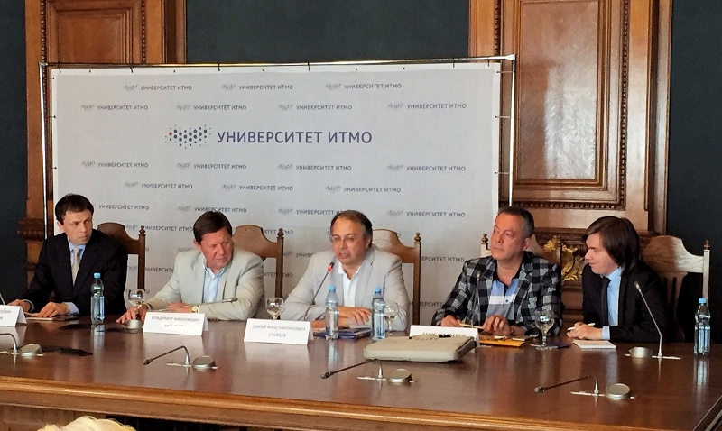 MoL2015 PressConference (2015 07 02 12.43.06) medium